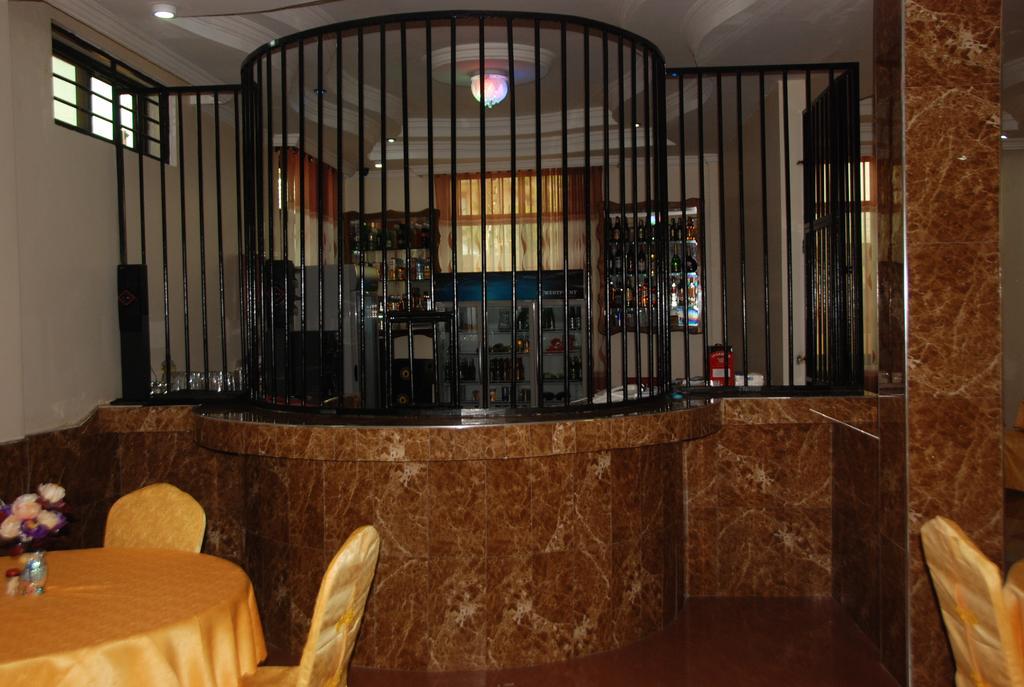 Silver Paradise Hotel Dar es Salaam Esterno foto
