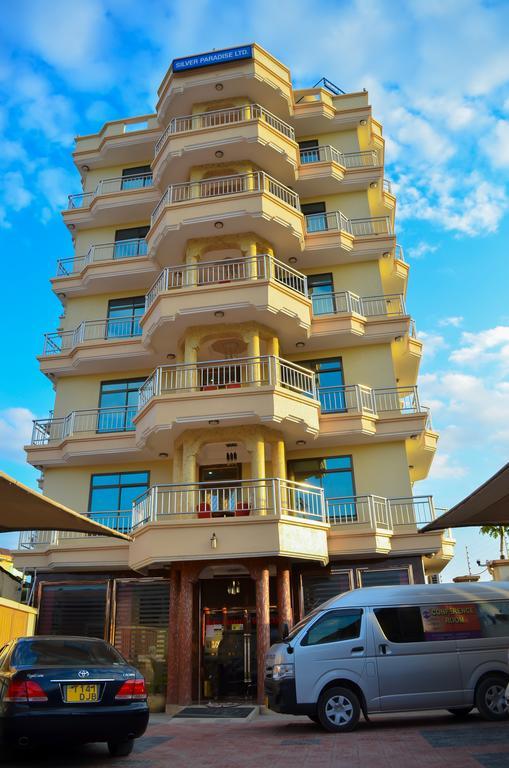 Silver Paradise Hotel Dar es Salaam Esterno foto