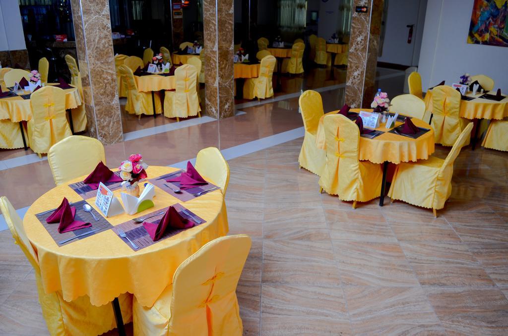 Silver Paradise Hotel Dar es Salaam Esterno foto